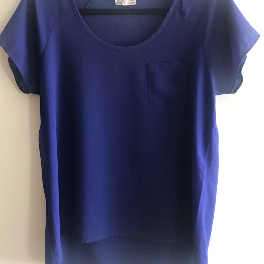 Blue work top.